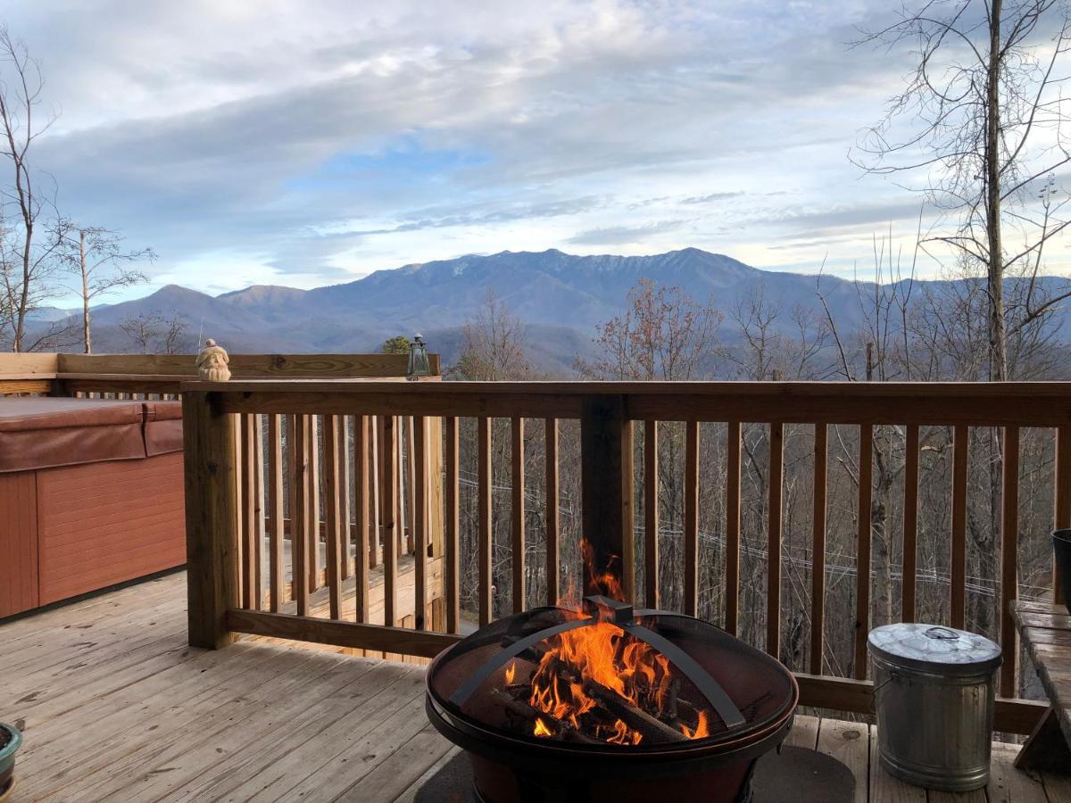 Love Nest Chalet Vila Gatlinburg Exterior foto