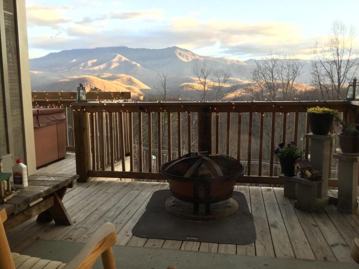 Love Nest Chalet Vila Gatlinburg Exterior foto